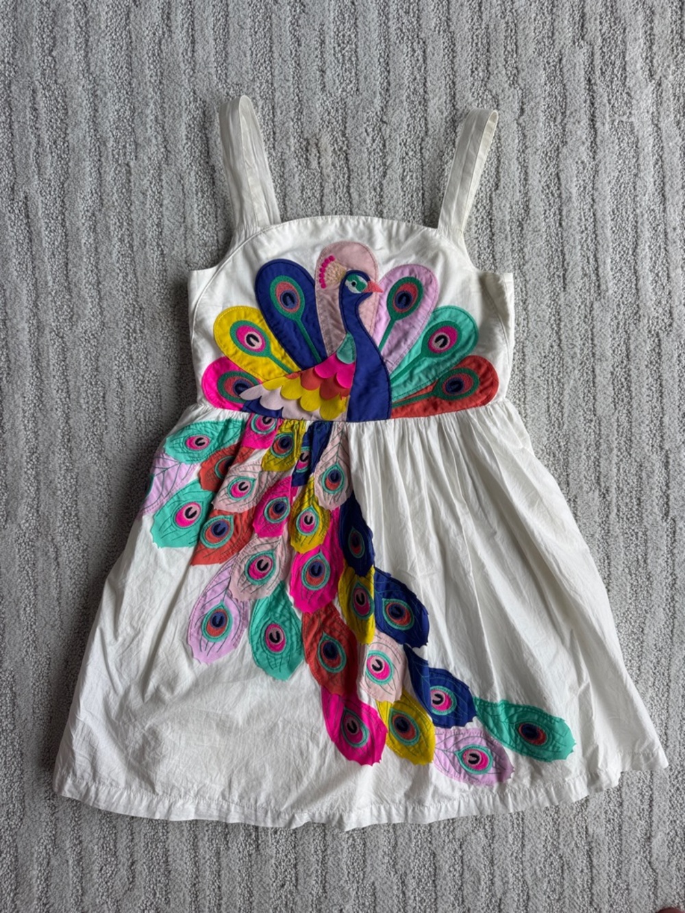 Mini Boden RARE White Girls' Peacock Sundress with Colorful Embroidery size 8-9